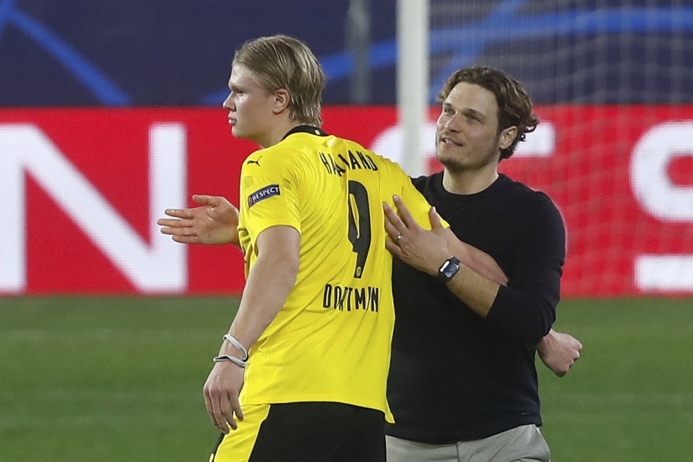 但她在教练 但她在教练