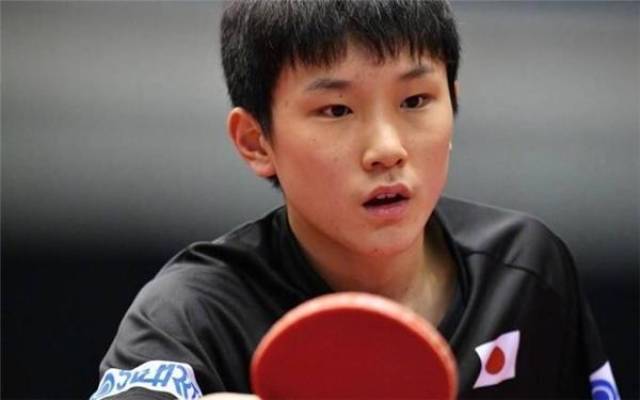 它既是球员 它既是球员