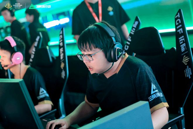 从利物浦签 从利物浦签